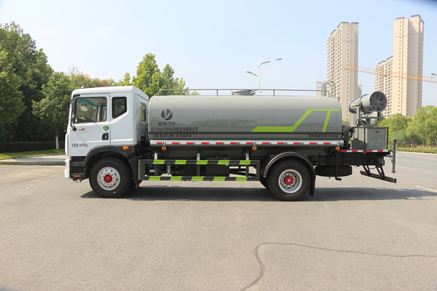 東風(fēng)D9灑水車(chē)15噸,15立方灑水車(chē)