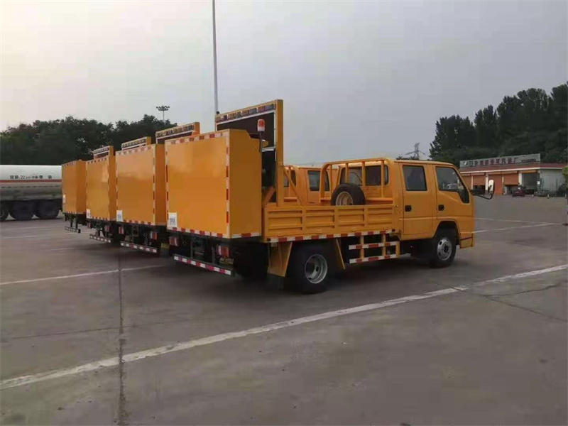 江鈴高速防撞緩沖車-防撞緩沖車價格-防撞緩沖車廠家直銷