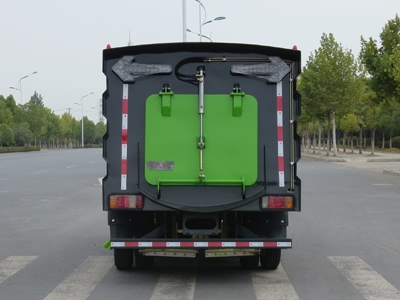 新東日牌YZR5070TSLQ6型掃路車