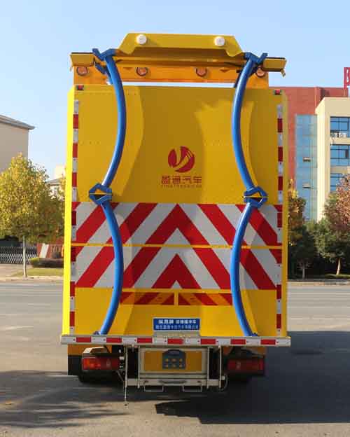 縱昂牌CLT5121TFZEQ6型防撞緩沖車