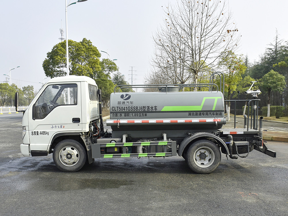 小型灑水車-福田3噸小型灑水車-湖北盈通