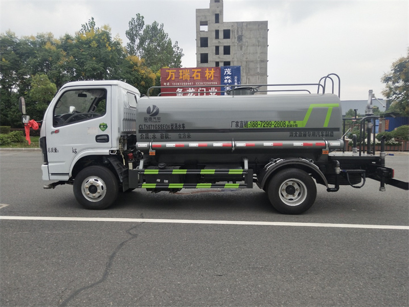 東風(fēng)云內(nèi)126匹馬力灑水車-東風(fēng)5噸灑水車-湖北盈通