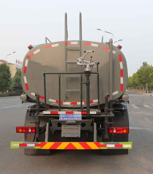 東風(fēng)12方灑水車-噴灑車=12方灑水車產(chǎn)品規(guī)格參數(shù)配置報價-湖北盈通